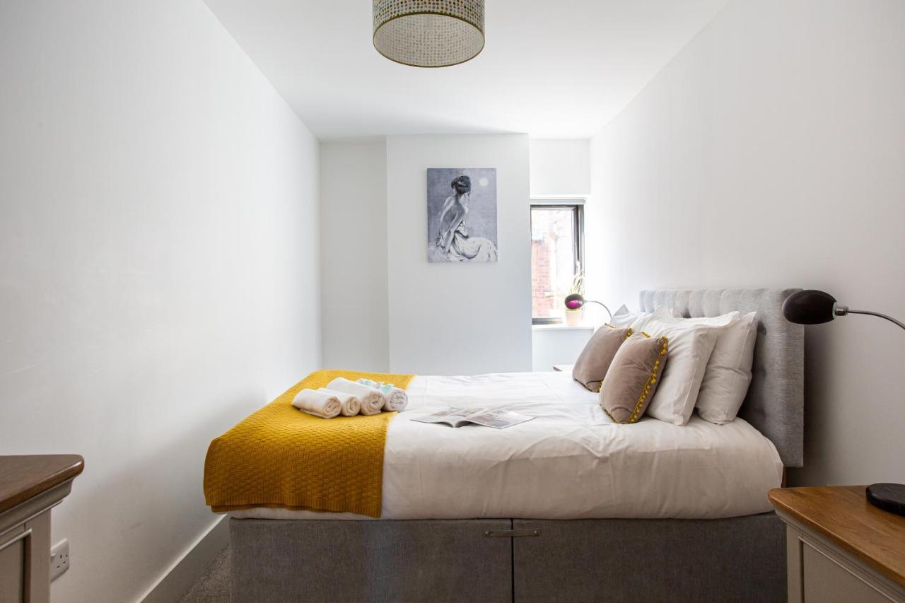 Modern Luxury Apartment, Sleeps 6, Best Location Belfast Exterior photo