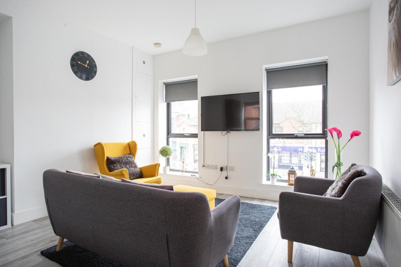 Modern Luxury Apartment, Sleeps 6, Best Location Belfast Exterior photo