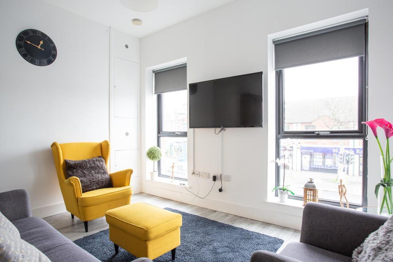 Modern Luxury Apartment, Sleeps 6, Best Location Belfast Exterior photo
